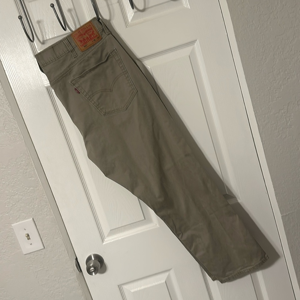 Levi’s 541 38x29 tan